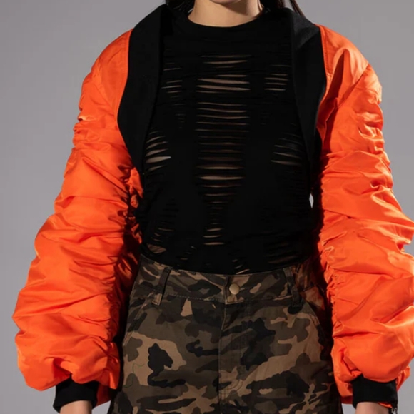 AKIRA SCOTLAND YARD CROP BOLERO BOMBER **NWT** - Picture 2 of 7